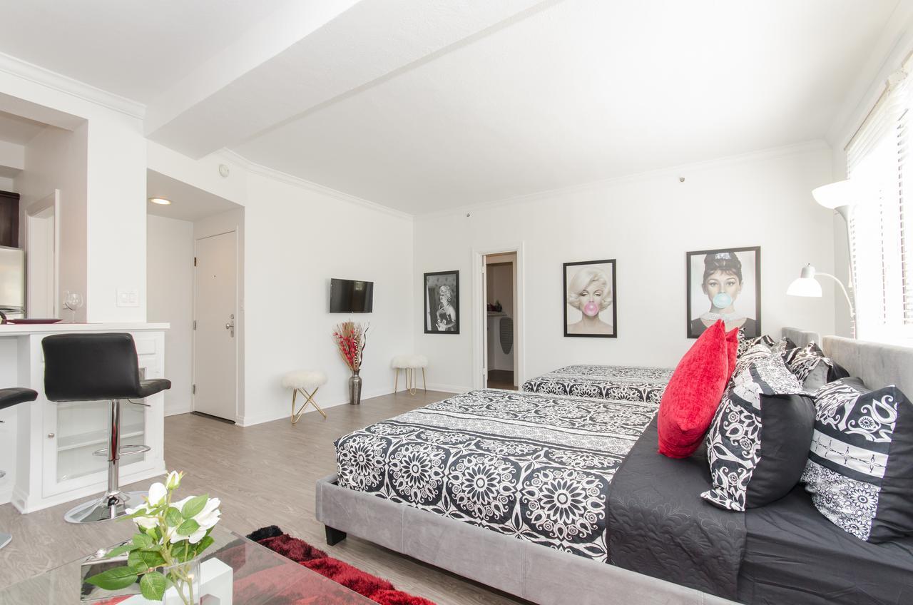 Marilyn Monroe Studio In Iconic Hollywood Towers Los Ángeles