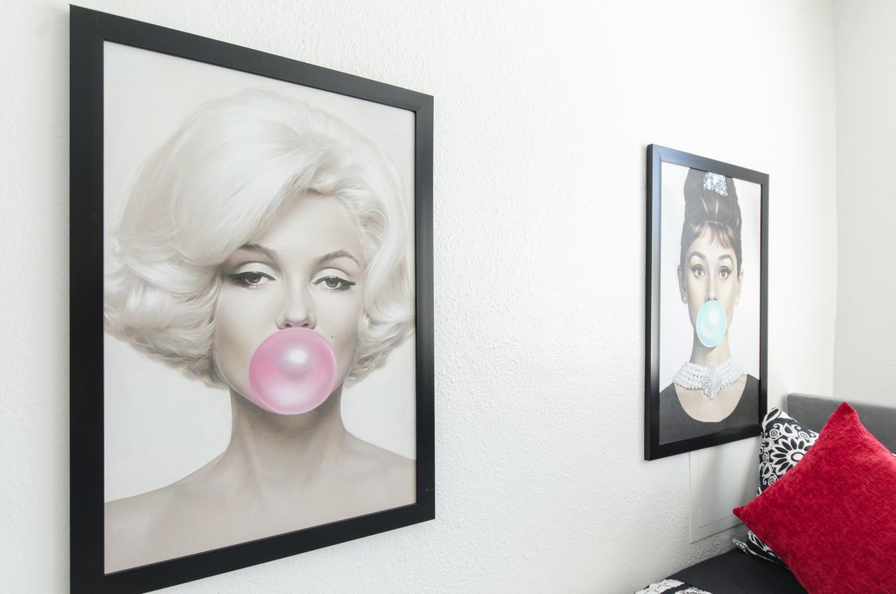 Marilyn Monroe Studio In Iconic Hollywood Towers Los Ángeles